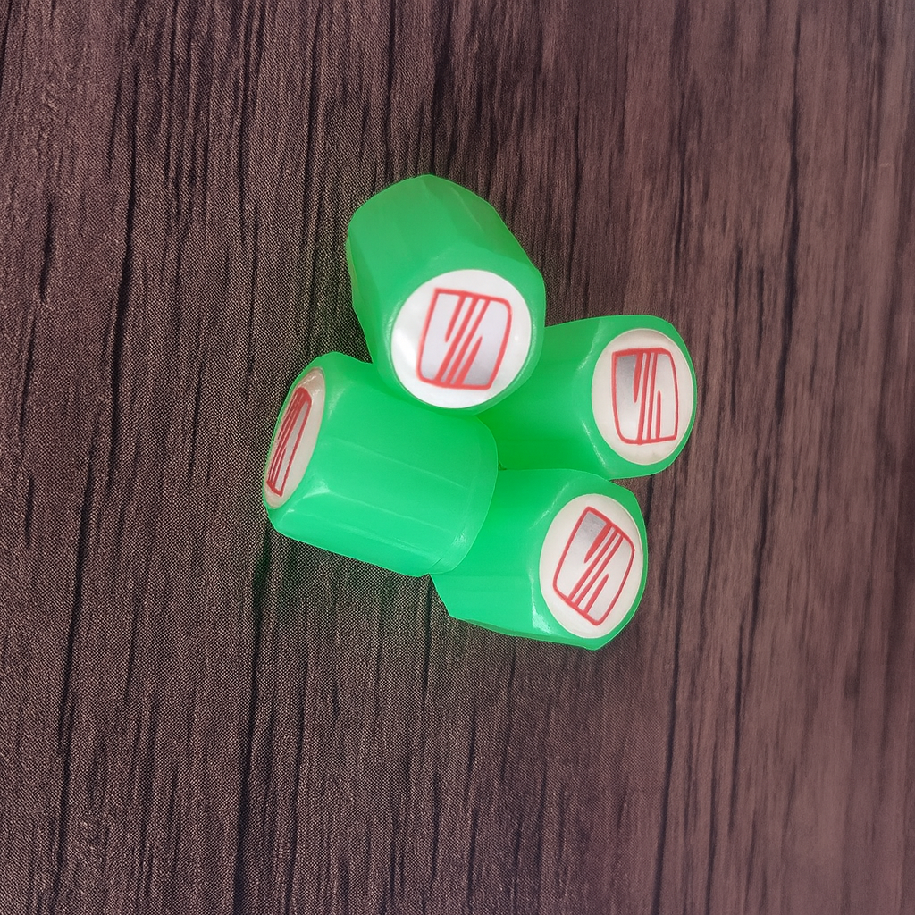 Set 4 Pokrovov Za Kolesa s Fosforescentnim Logotipom