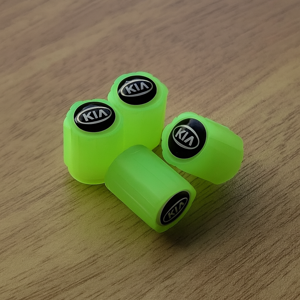 Set 4 Pokrovov Za Kolesa s Fosforescentnim Logotipom