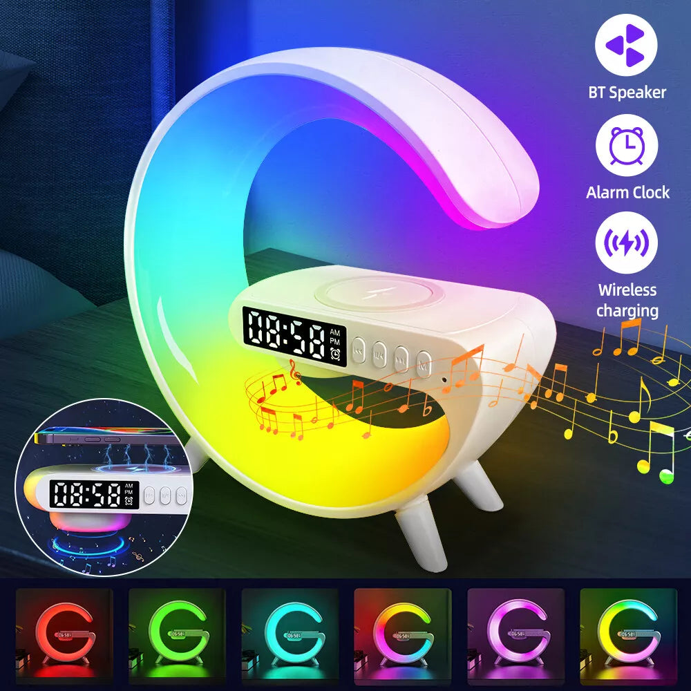 3 v 1 lampa - RGB inteligentné svetlo, bezdrôtové rýchle nabíjanie, Bluetooth reproduktor