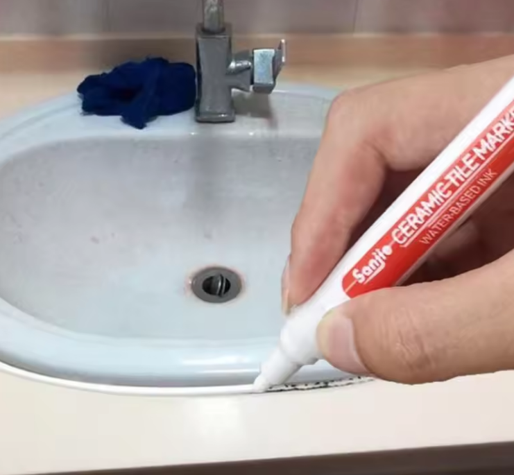 Ponudba 2 Korektorja Za Fugiranje Pločic + 1 BREZPLAČNO